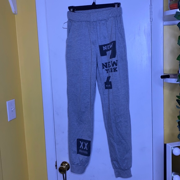 New York joggers - Picture 1 of 1